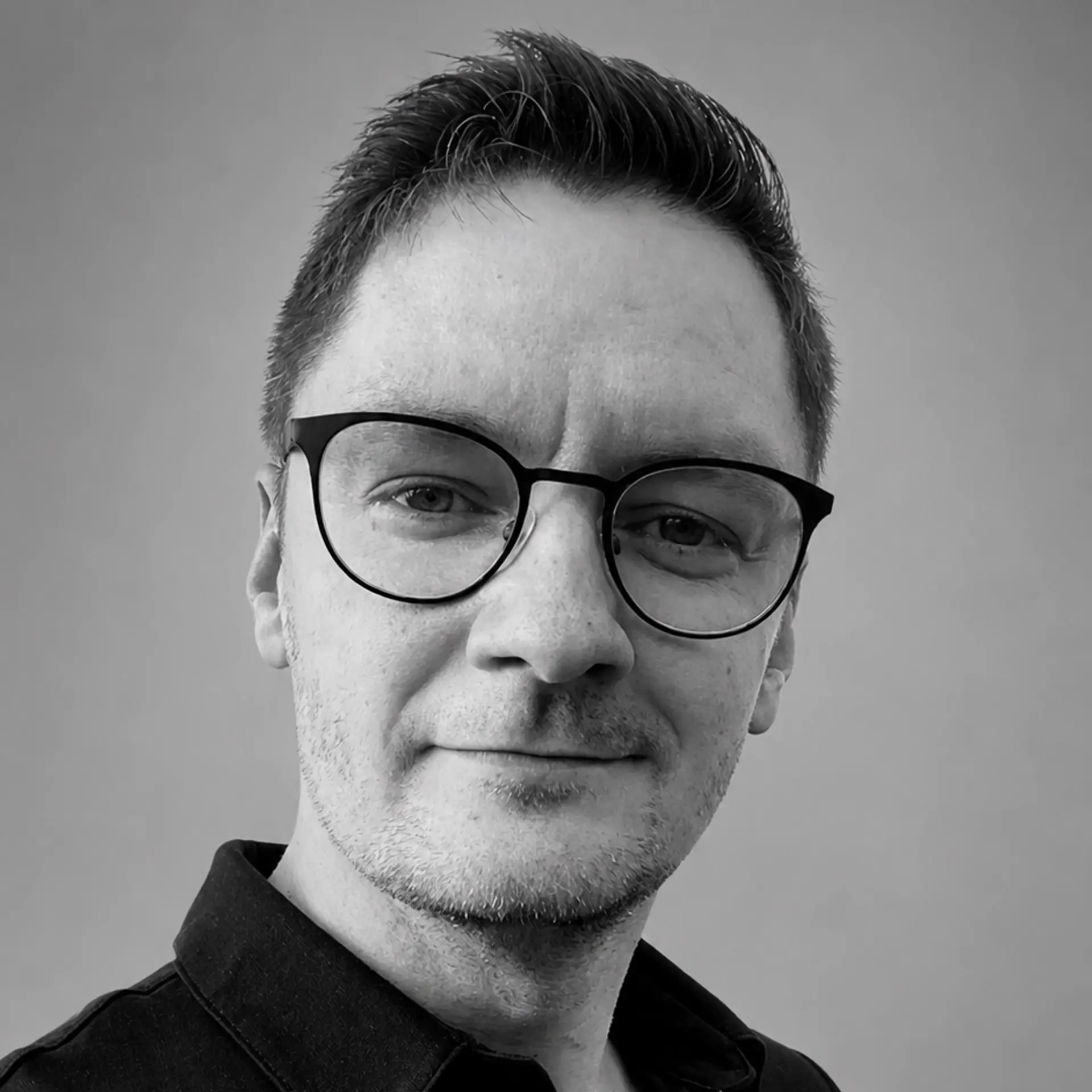 Portrætfoto Benjamin Plensou